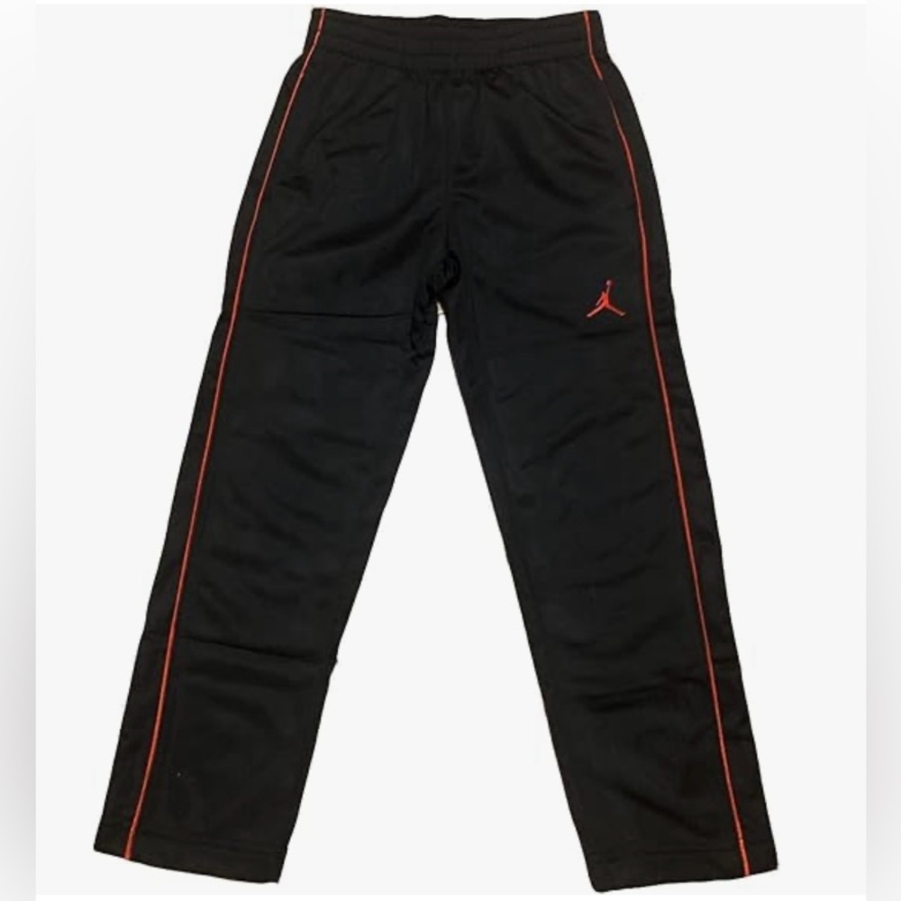 Nike Boys' Youth Air Jordan Track Pants black/piped red size 7Y